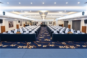 Nước chai nhỏ cho hội họp – chuẩn bị thế nào để chuyên nghiệp và không lãng phí