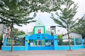 Nhà thờ giáo xứ An Phú, Giáo hạt xóm Chiếu: 62 Đường số 5, Khu dân cư Him-lam, Phường Tân Hưng, Quận 7