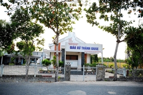 Nhà thờ giáo xứ Thánh Giuse, Giáo hạt xóm Chiếu: 114B Ấp Trần Hưng Đạo, Xã Tam Thôn Hiệp, Huyện Cần Giờ