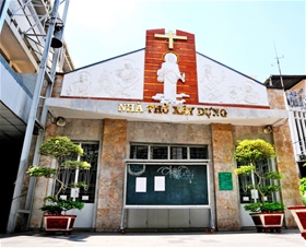 Nhà thờ Giáo xứ Xây Dựng, Giáo Hạt Chí Hòa: 5/27 Bành Văn Trân, Phường 6, Tân Bình, Thành phố Hồ Chí Minh