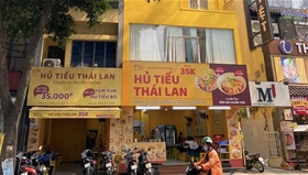 Quán hủ tiếu mực Thái Lan: 126 Cao Thắng, Phường 4, Quận 3