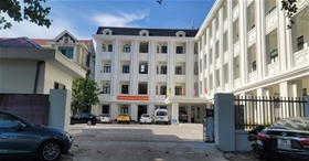 Danh sách các trường thuộc Sở Giáo dục và Đào tạo tỉnh Hà Tĩnh: 105 Phan Đình Phùng, TP. Hà Tĩnh, Tỉnh Hà Tĩnh