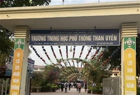 Trường THPT Than Uyên: Thị trấn Than Uyên, Huyện Than Uyên, Lai Châu